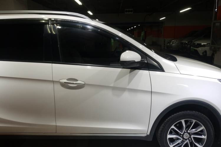 Used Baojun 730 2019 1.5T CVT Flagship Version 7 Seats China V Emission Standard
