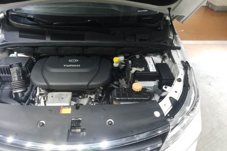 Used Baojun 730 2019 1.5T CVT Flagship Version 7 Seats China V Emission Standard
