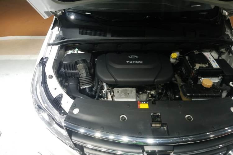 Used Baojun 730 2019 1.5T CVT Flagship Version 7 Seats China V Emission Standard
