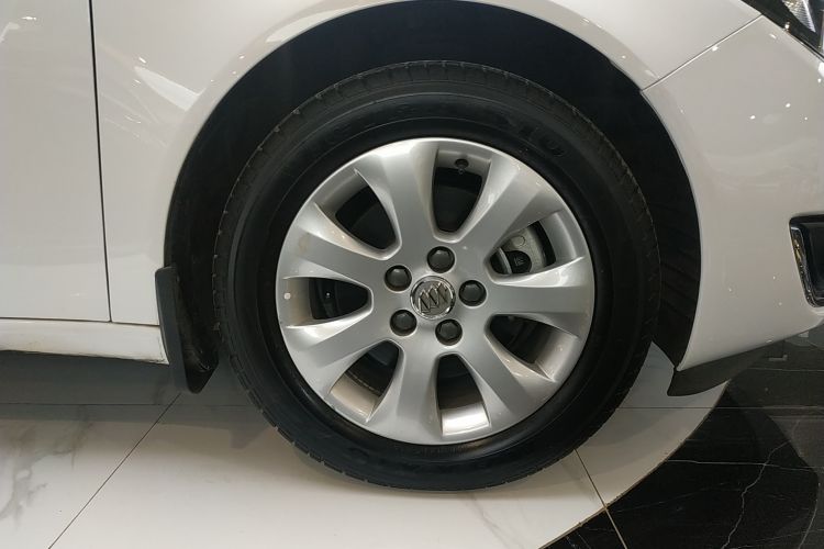 Used Buick Regal 2015 1.6T Leading Technology Model
