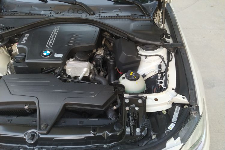 Used BMW 3 Series GT 2013 320i Sport Design Package
