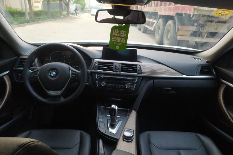 Used BMW 3 Series GT 2013 320i Sport Design Package
