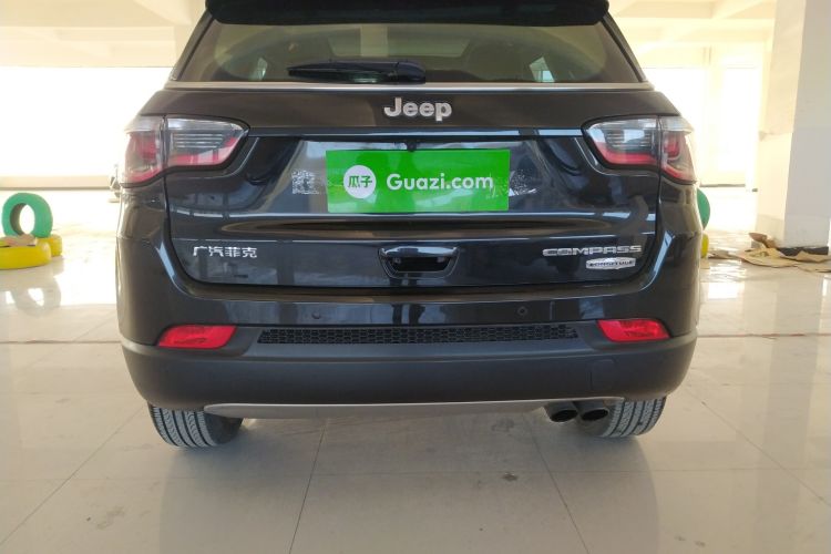 Used  Compass 2017 200T Automatic Enjoyment Version
