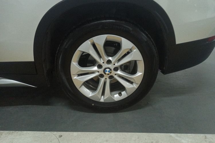 Used BMW X1 2016 sDrive18Li Premium Edition
