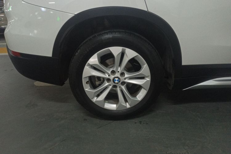 Used BMW X1 2016 sDrive18Li Premium Edition
