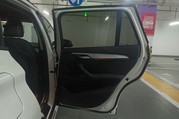 Used BMW X1 2016 sDrive18Li Premium Edition
