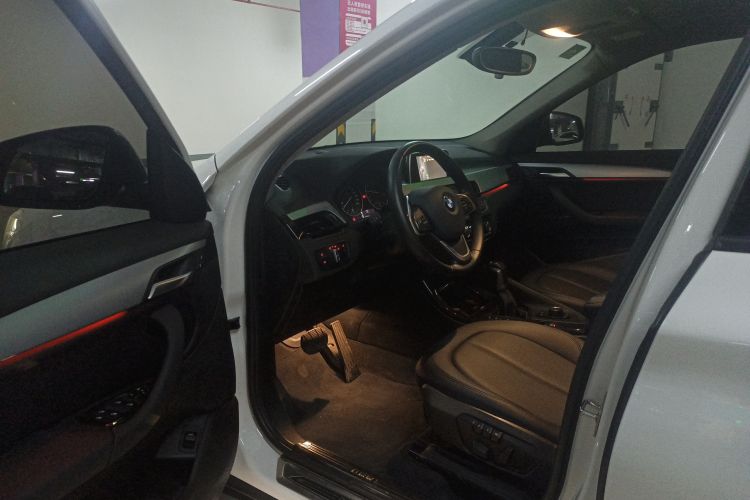 Used BMW X1 2016 sDrive18Li Premium Edition
