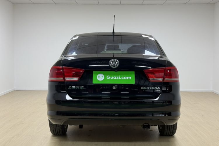 Used Volkswagen Santana 2015 1.6L Manual Comfort Edition
