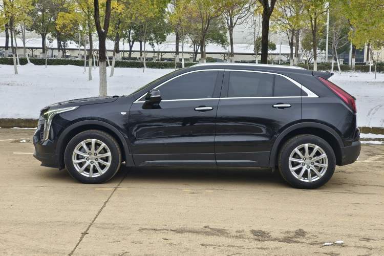 Used Cadillac XT4 2022 28T Two-Wheel Drive Fashion Edition