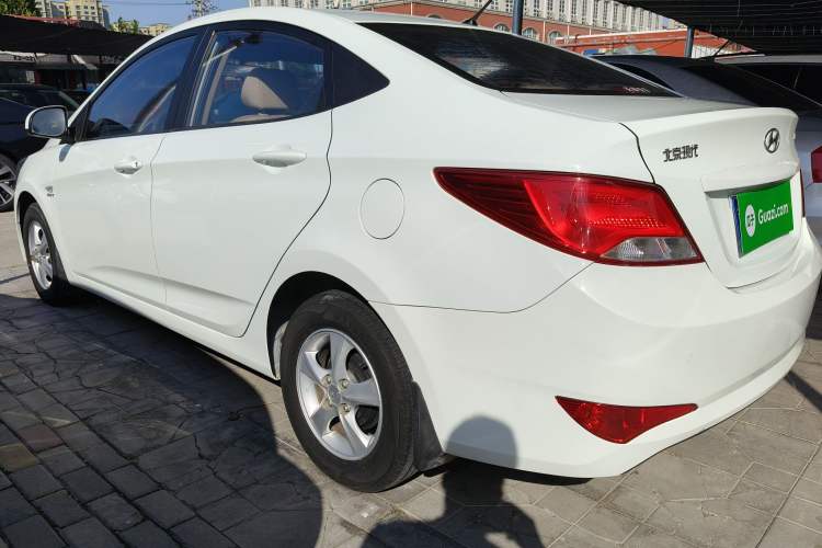 Used Hyundai Verna 2014 1.4L Automatic Smart GLS
