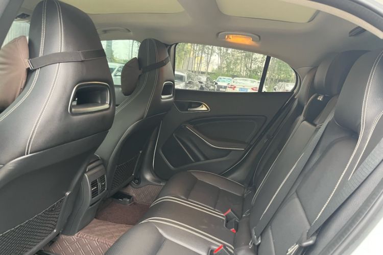 Used Mercedes-Benz GLA 2018 GLA 200 Fashion Model
