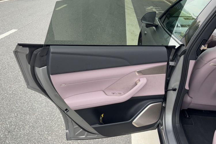 Used ONVO L60 2024 60 kWh Rear-Drive Version
