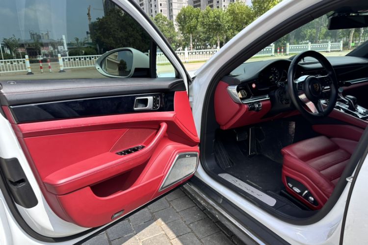 Used Porsche Panamera 2017 Panamera 4 E-Hybrid Executive Long Wheelbase 2.9T
