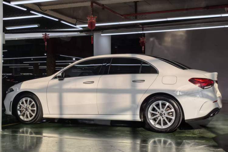 Used Mercedes-Benz A-Class 2020 Restyled A 200 L Sport Sedan Fashion Version