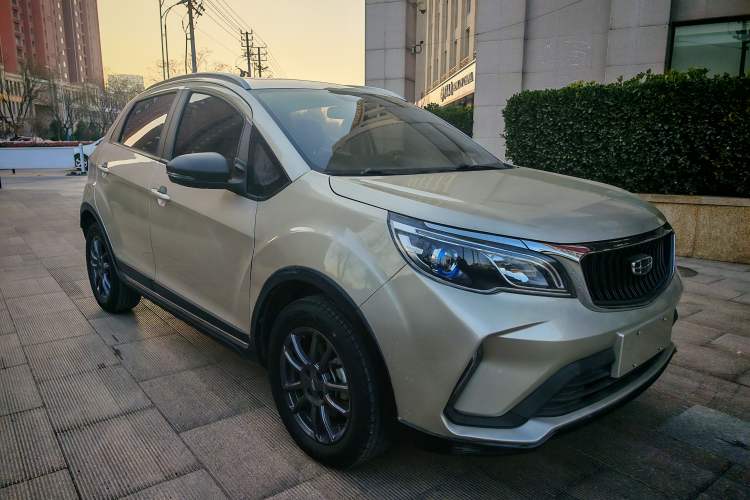 Used Geely Auto Vision X3 2021 PRO 1.5L CVT Deluxe Model
