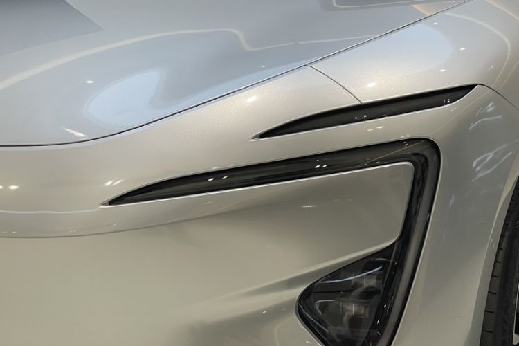 Used  12 2025 Ultra Extended-Range Edition