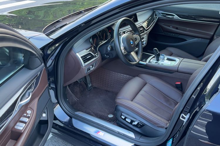 Used BMW 7 Series 2018 730Li Leading Model M Sport Package
