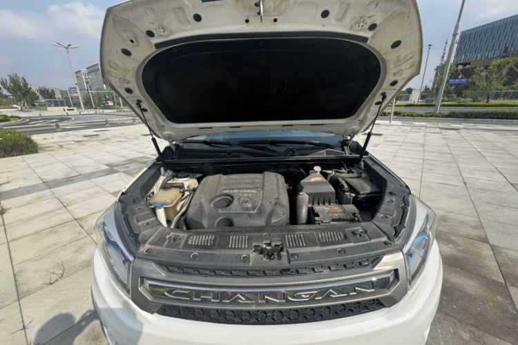 Used Changan CS75 2014 1.8T Automatic Prestige Model China IV Standard
