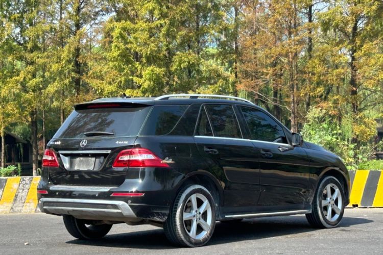 Used Mercedes-Benz M-Class 2015 ML 320 4MATIC