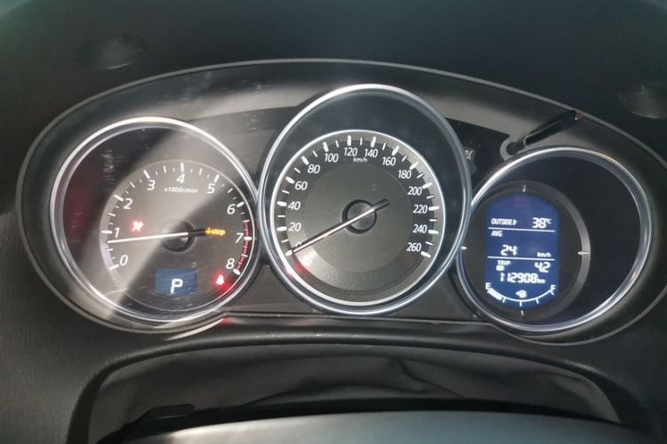 Used Mazda CX-5 2015 2.0L Automatic Two-Wheel Drive Urban Version
