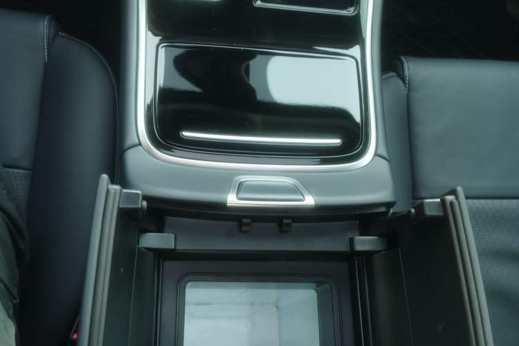 Used GAC Trumpchi M8 2021 Lingxiu Series 390T Deluxe Edition
