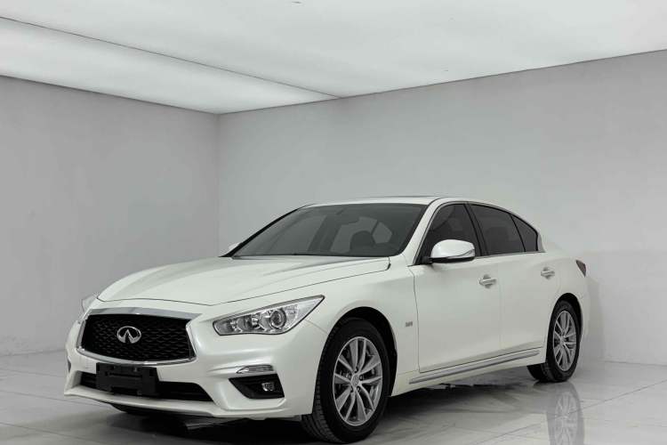 Used Infiniti Q50L 2022 2.0T Comfort Edition
