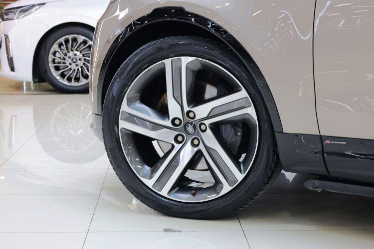 Used Land Rover Discovery 2021 360 PS R-Dynamic HSE