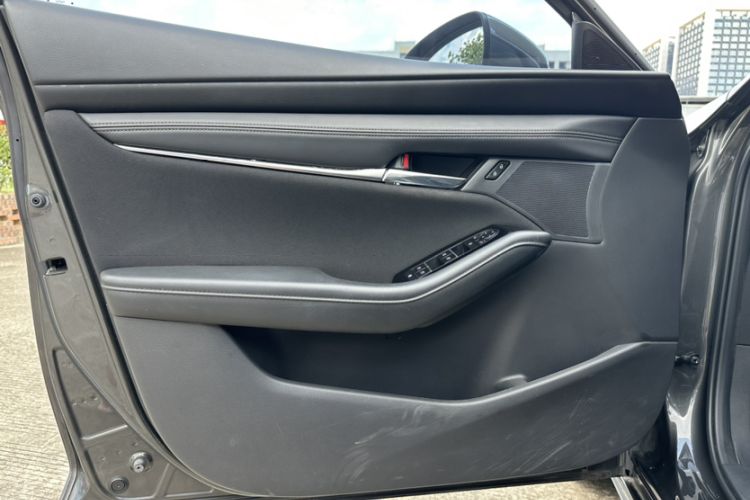 Used Mazda Mazda 3 Axela 2021 2.0L Automatic ZhiXuan Edition
