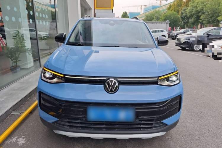 Used Volkswagen Tharu 2025 NewRui 300TSI Prestige Edition
