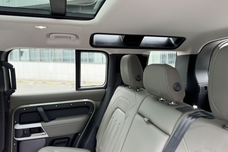 Used Land Rover Defender 2020 110 P400 HSE
