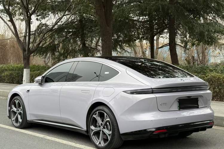 Used Nio ET5 2025 75 kWh