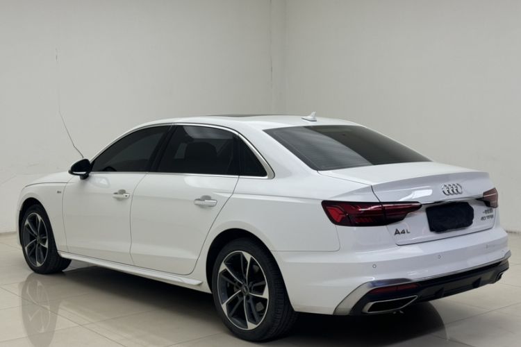 Used Audi A4L 2022 40 TFSI Fashion Dynamic Model
