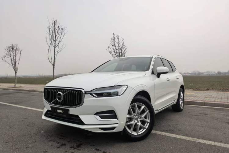 Used Volvo XC60 2021 T5 4x4 Smart Luxury Edition