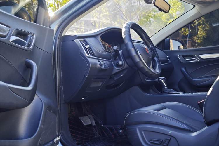 Used Roewe i6 2018 20T Automatic Internet ZhiZun Edition