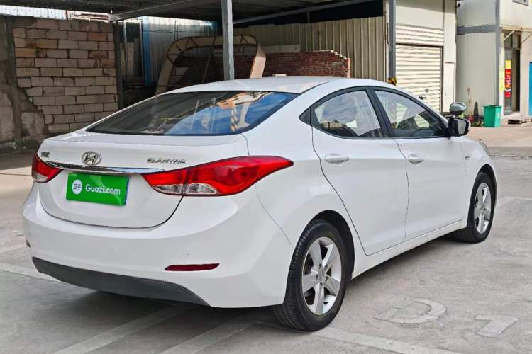 Used Hyundai Elantra (5th Generation / Langdong) 2012 1.6L Automatic Fashion Edition