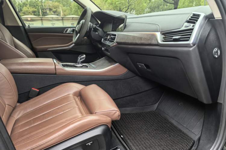 Used BMW X5 2020 xDrive40i M Sport Package
