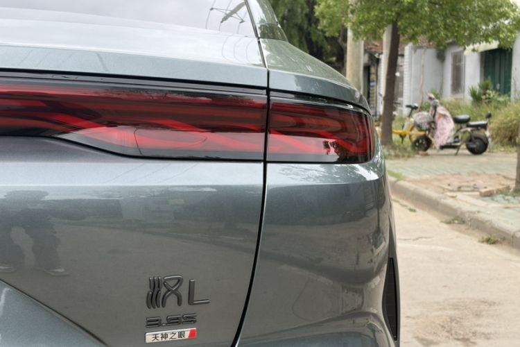 Used BYD Han L 2025 DM-p Four-Wheel-Drive LiDAR Flagship Model
