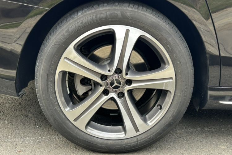 Used Mercedes-Benz E-Class 2019 E 200 L Sport Edition
