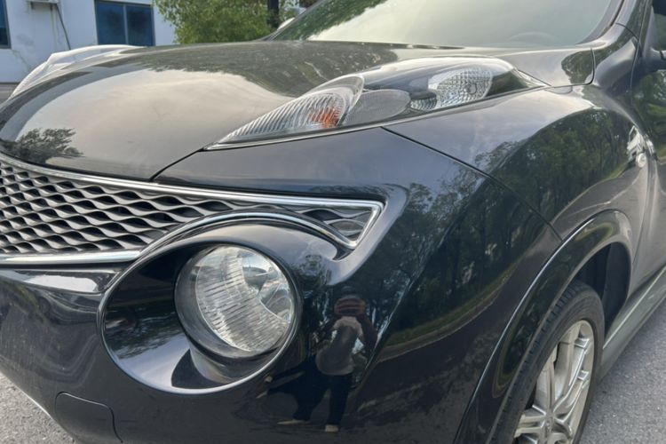 Used Infiniti ESQ 2014 1.6L Spontaneous Edition
