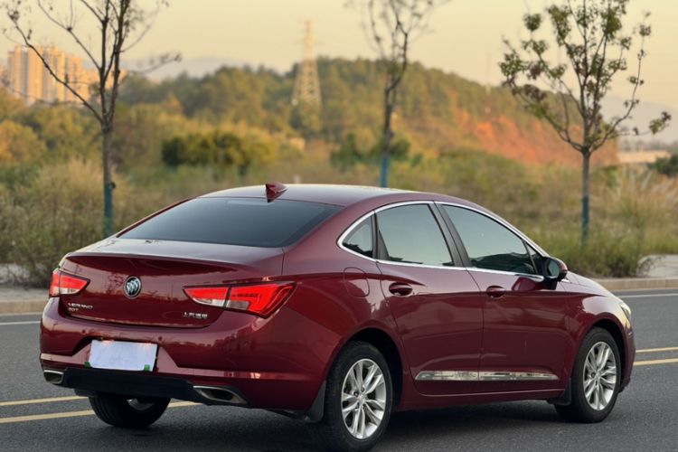 Used Buick Verano 2019 Sedan 20T Dual-Clutch Leading Model
