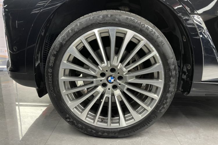 Used BMW X7 2021 xDrive40i Executive Luxury Package
