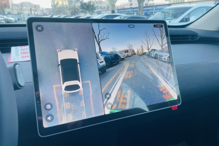 Used  firefly 2025 Illuminated Edition
