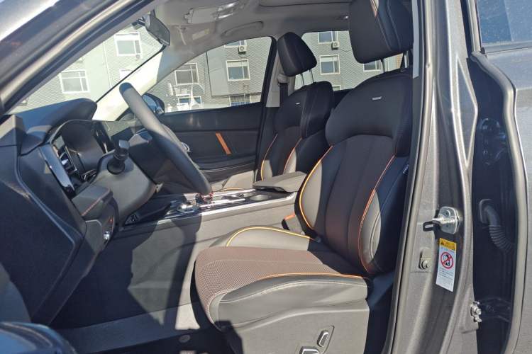 Used Oshan X7 PLUS 2022 1.5T Blue Whale Edition Automatic ZhiZun Model
