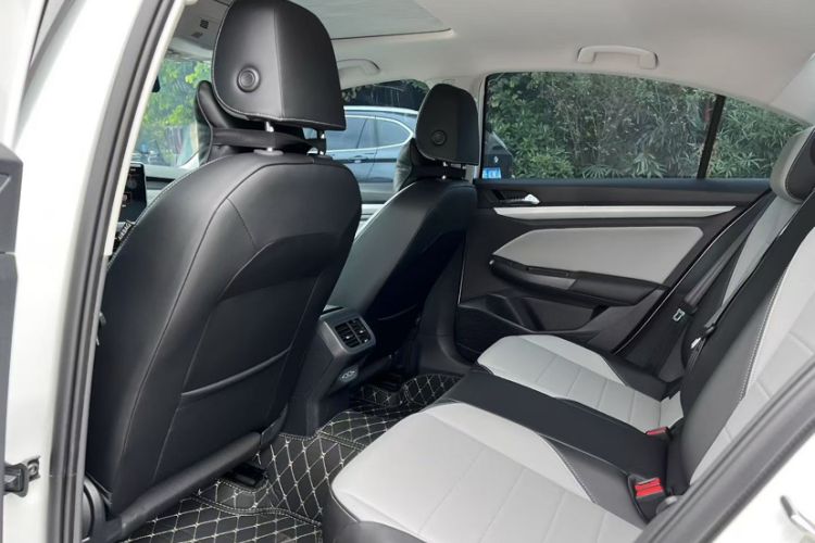 Used Volkswagen Bora 2025 280TSI DSG Comfort Edition
