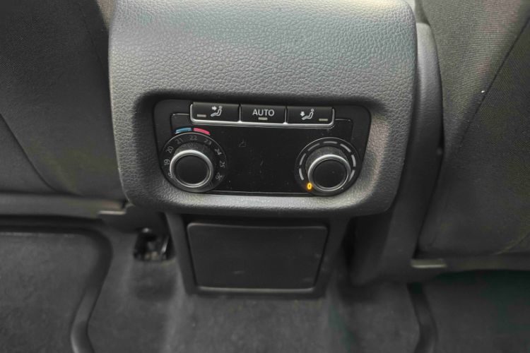 Used Volkswagen Sharan 2018 380TSI Comfort Edition 7-Seater
