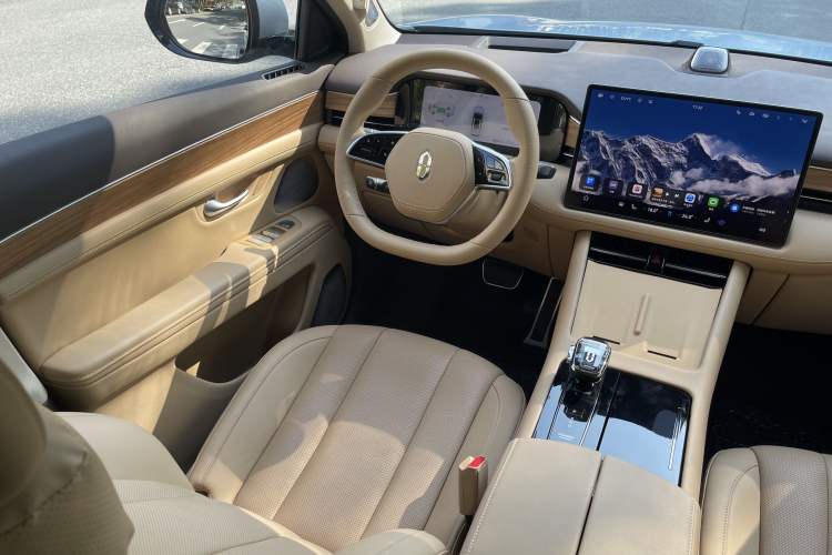 Used Hima AITO M7 2024 1.5T Intelligent Driving 4WD Max Edition 5 Seats