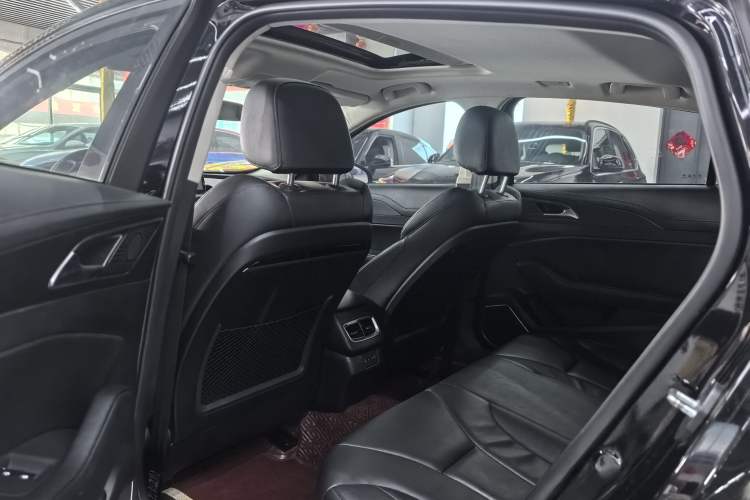 Used Hongqi H5 2022 Classic Model Facelift 1.5T DCT Qiyun Edition
