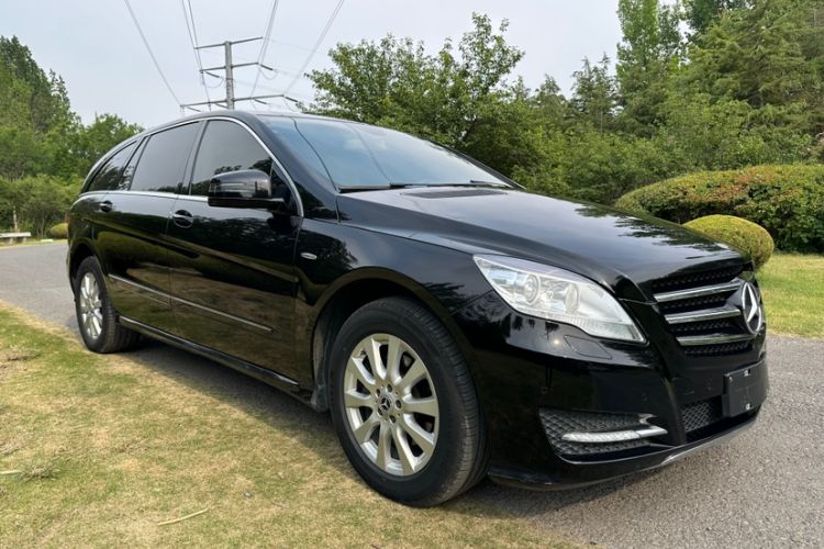 Used Mercedes-Benz R-Class 2017 R 320 4MATIC Business Edition Prestige Model