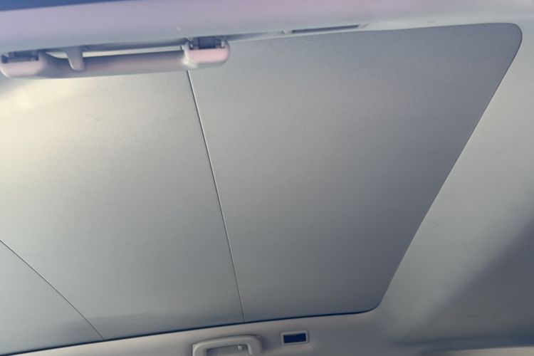 Used Land Rover Discovery Sport 2018 240 PS SE Version
