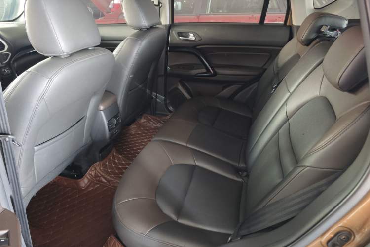 Used GAC Trumpchi GS4 2017 200T Manual Two-Wheel Drive Elite Edition
